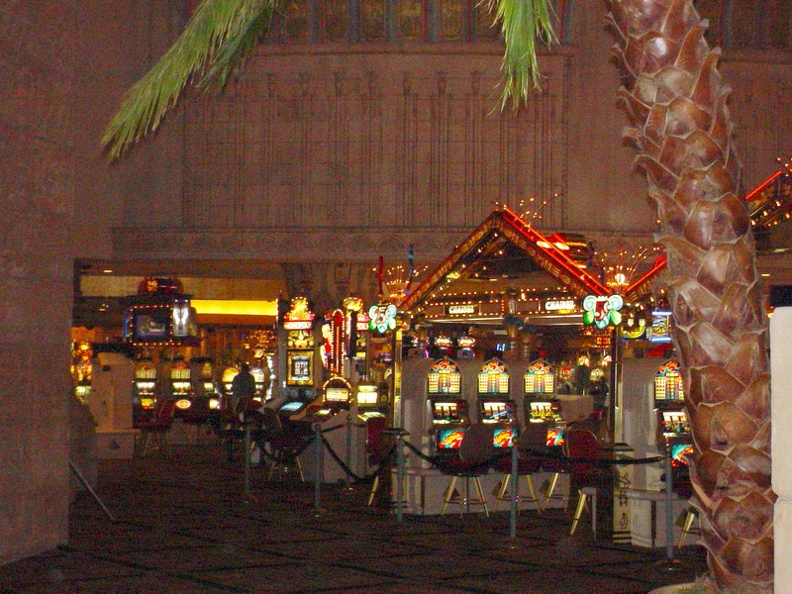 Las Vegas Trip 2003 - 19.jpg